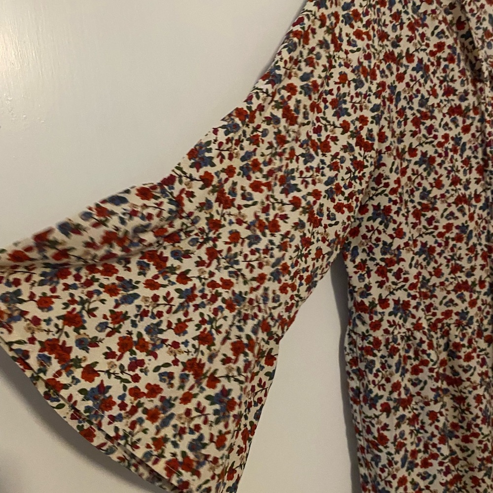 Floral Print Maxi Dress - Picture 2 of 3